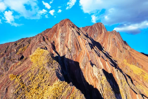 Montaña Pallay Punchu (Full Day)
