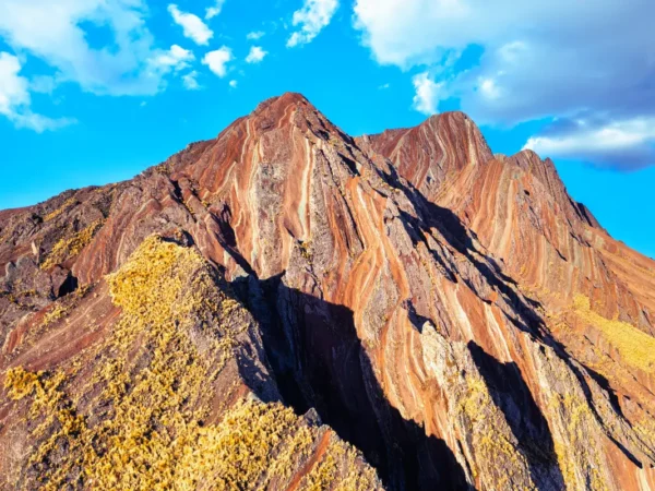 Montaña Pallay Punchu (Full Day)